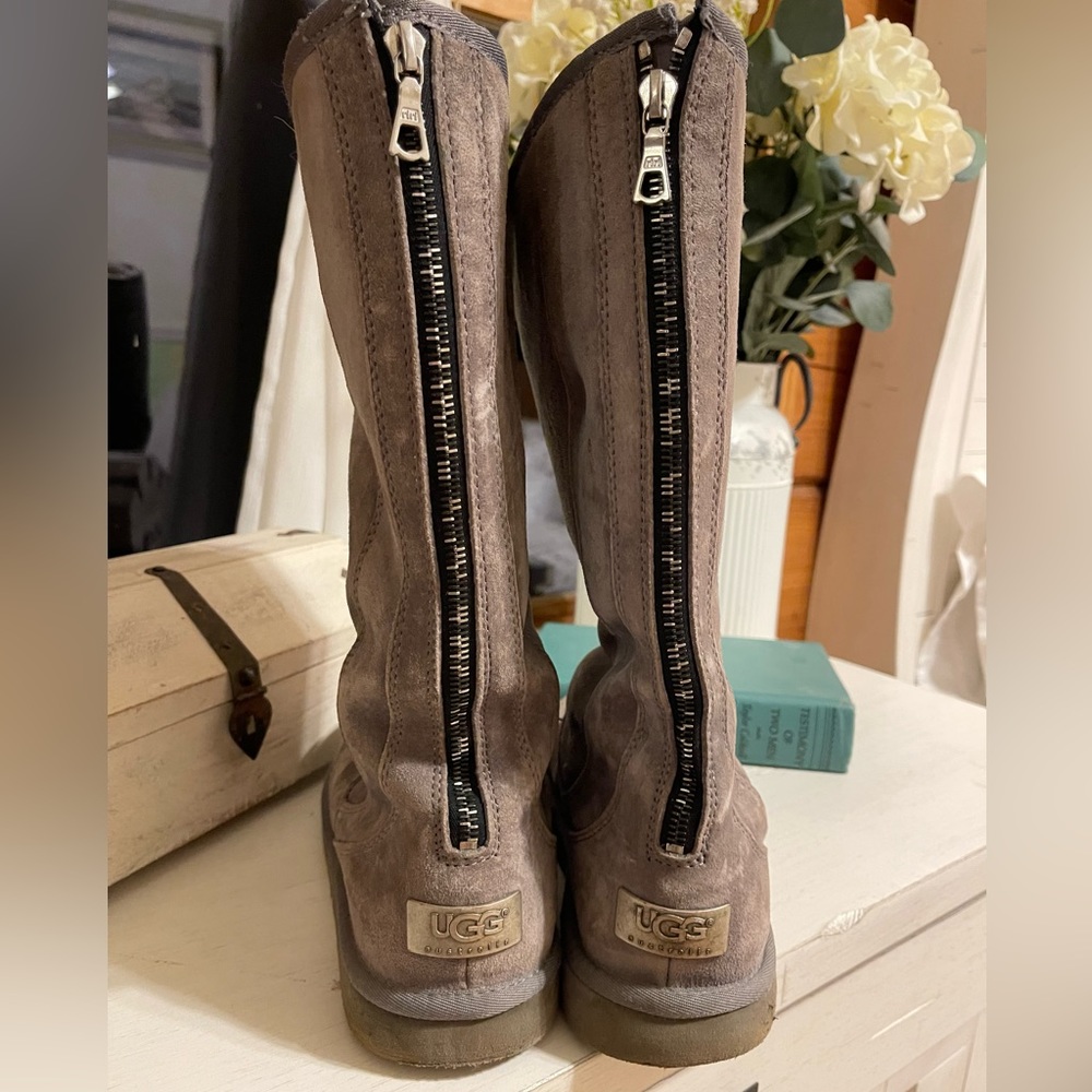 Gray Uggs - image 3